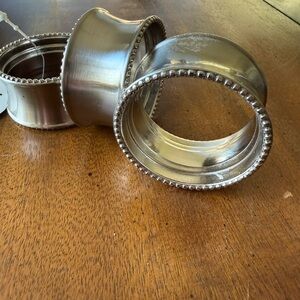 Kemp & Beatley napkin rings 3 silver metal round nwt